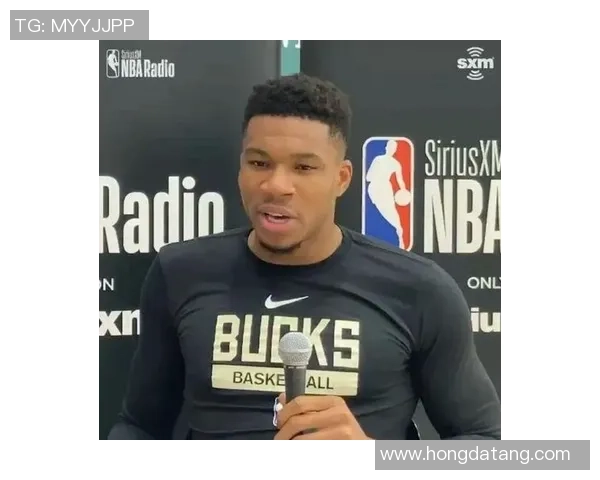 詹姆斯与字母哥的巅峰对决年纪差距与篮球智慧的较量